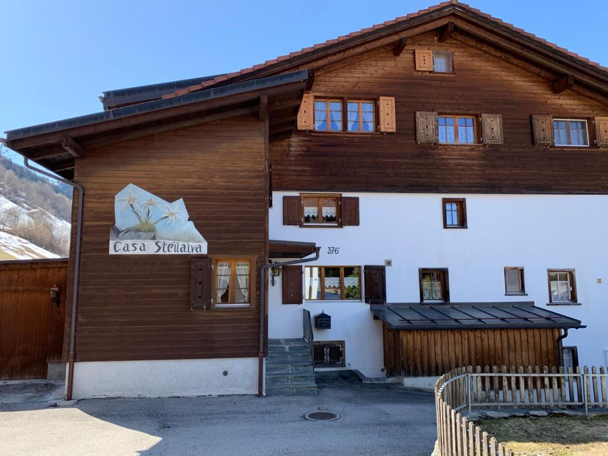 Casa Steilalva - Grosszuegiges Chalet Fuer Erholsamen Familienurlaub Surrein Buitenkant foto