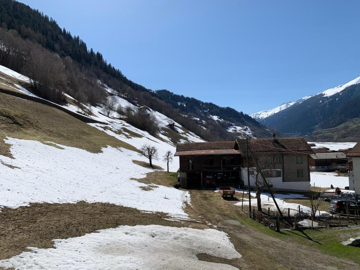Casa Steilalva - Grosszuegiges Chalet Fuer Erholsamen Familienurlaub Surrein Buitenkant foto